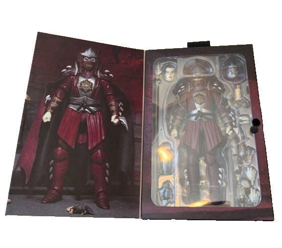NECA Teenage Mutant Ninja Turtles X Universal Monsters Shredder As Dracula