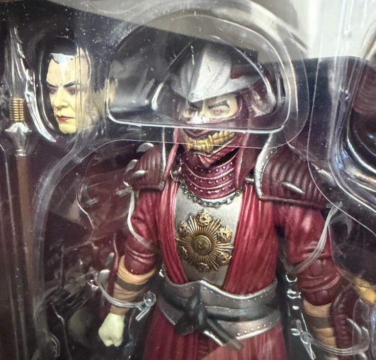 NECA Teenage Mutant Ninja Turtles X Universal Monsters Shredder As Dracula