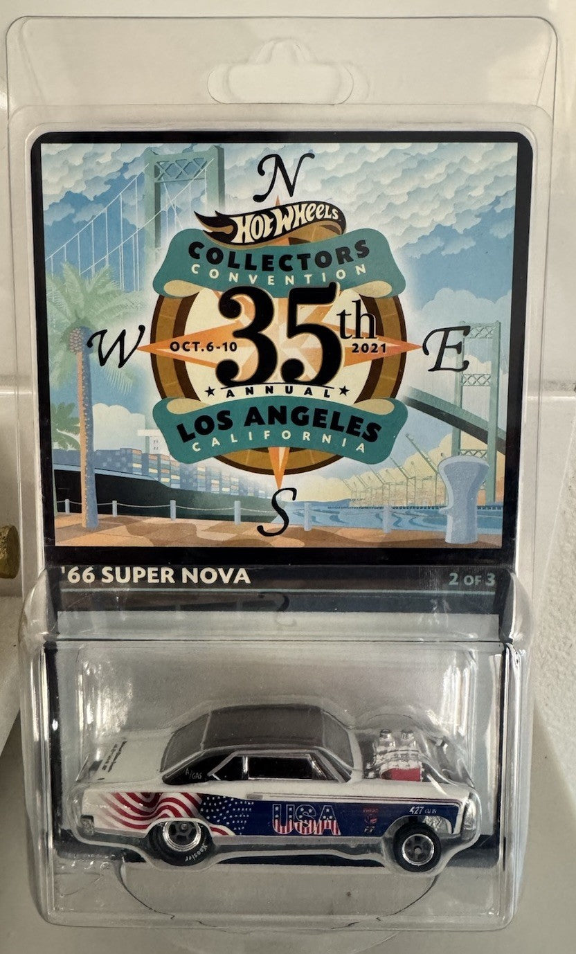 Hot Wheels 35th Annual Collectors Convention ‘66 Super Nova #3356